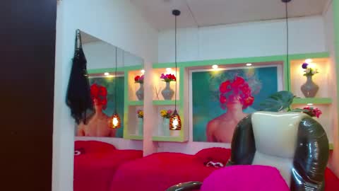 lore online show from 11.25.25