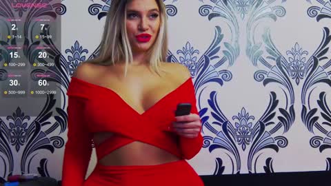 lorenaryan online show from 12.23.24