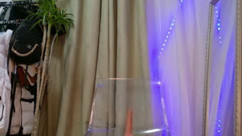 Amelia online show from 03.10.25