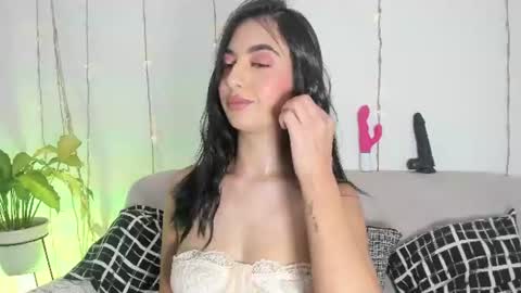 L O R E N online show from 07.22.26