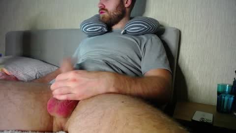 Snapshot of lorenzolux chatting on 12.29.24 Lorenz online show from 12.29.24