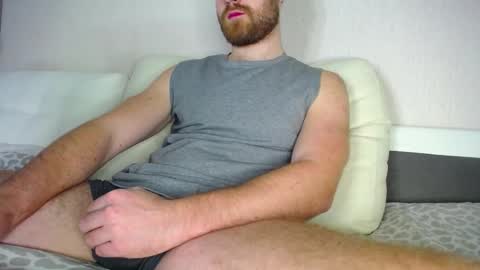Snapshot of lorenzolux chatting on 02.13.25 Lorenz online show from 02.13.25