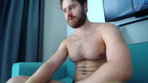 Snapshot of lorenzolux chatting on 05.08.26 Lorenz online show from 05.08.26