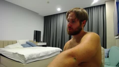 Snapshot of lorenzolux chatting on 05.30.26 Lorenz online show from 05.30.26