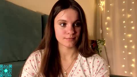 Snapshot of lorettadunnelli chatting on 03.08.26 Chloe for Fan BlackHole online show from 03.08.26