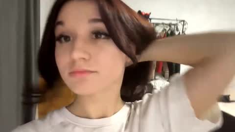 Snapshot of lorettedekay chatting on 10.09.25 Kate online show from 10.09.25