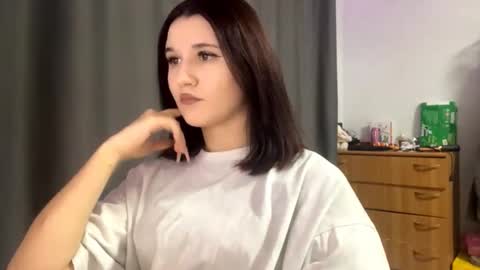 Snapshot of lorettedekay chatting on 10.12.25 Kate online show from 10.12.25