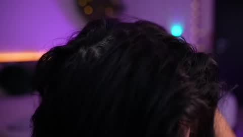 LoretteLorena online show from 12.13.25