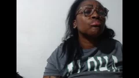 Snapshot of loretybighot chatting on 02.15.25 loretybighot online show from 02.15.25