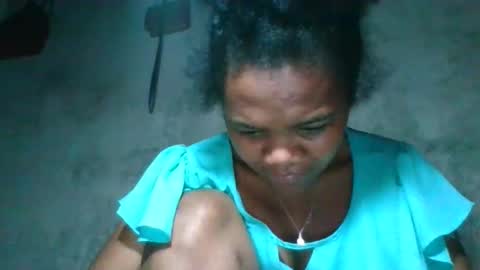 Snapshot of lorienne98 chatting on 05.19.26 lorienne98 online show from 05.19.26