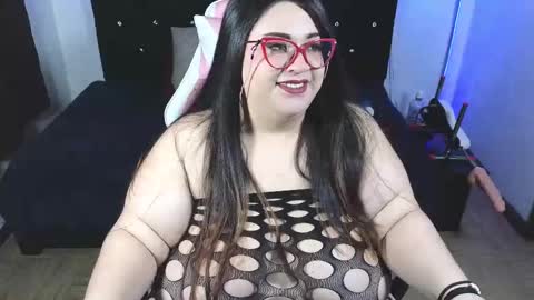 Snapshot of loriscohen3 chatting on 03.08.25 loriscohen3 online show from 03.08.25