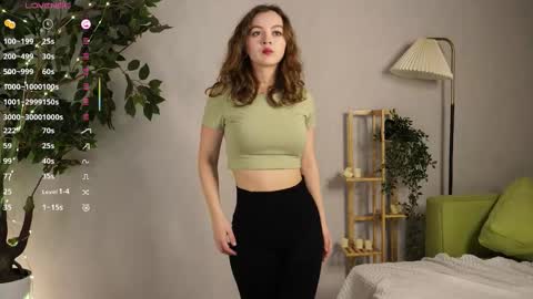 Lina online show from 12.14.25