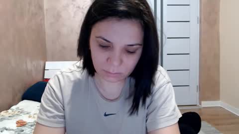 LorraGrey online show from 01.14.26