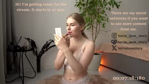 Snapshot of lorrie_love_story chatting on 01.04.25 Lorrie online show from 01.04.25