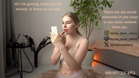 Snapshot of lorrie_love_story chatting on 01.11.25 Lorrie online show from 01.11.25