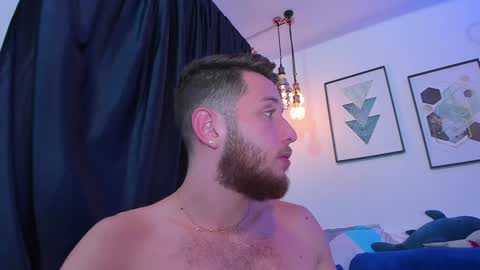 Snapshot of los_juanes chatting on 12.11.24 JUAN  JUAN online show from 12.11.24