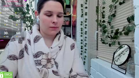 Snapshot of lost_charming chatting on 12.15.24 Alisa My darlings online show from 12.15.24