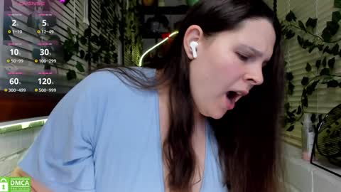 Snapshot of lost_charming chatting on 01.26.25 Alisa My darlings online show from 01.26.25