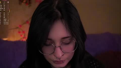 Jess online show from 04.23.26