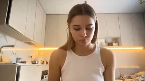 Bella online show from 06.09.26