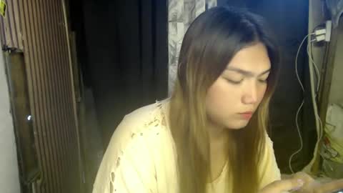Snapshot of louheart chatting on 12.09.24 Sweet online show from 12.09.24