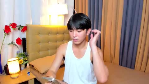 Snapshot of louieismy_name chatting on 11.20.25 ignot ursh online show from 11.20.25