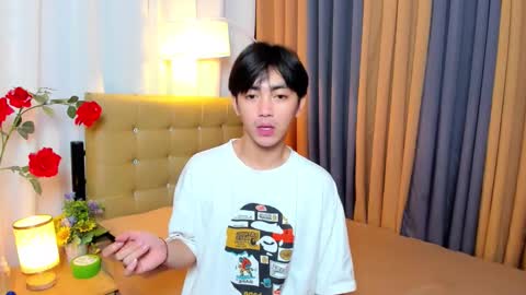 Snapshot of louieismy_name chatting on 11.22.25 ignot ursh online show from 11.22.25