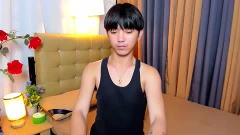 Snapshot of louieismy_name chatting on 11.23.25 ignot ursh online show from 11.23.25