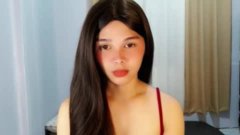 Snapshot of louilalicious chatting on 01.14.26 louilalicious online show from 01.14.26