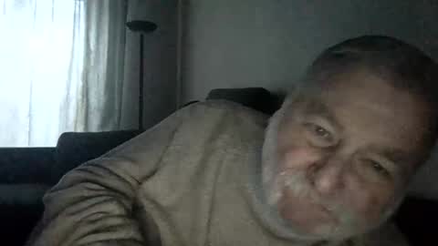 Snapshot of louis_chokdee chatting on 12.06.24 louis_chokdee online show from 12.06.24