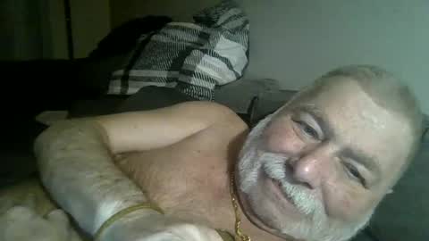 Snapshot of louis_chokdee chatting on 01.31.25 louis_chokdee online show from 01.31.25