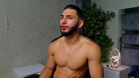 Louis online show from 11.24.25