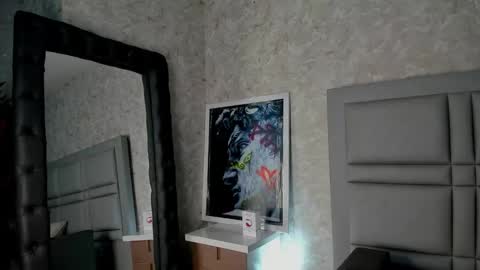 Louis online show from 03.04.26