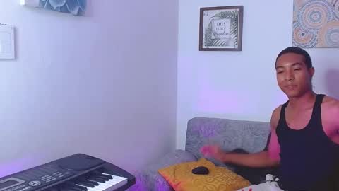 Louis Valdz online show from 01.19.25