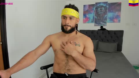 louis_marley_ online show from 12.18.24