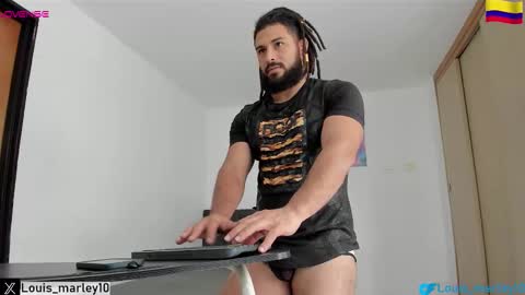 louis_marley_ online show from 11.06.25