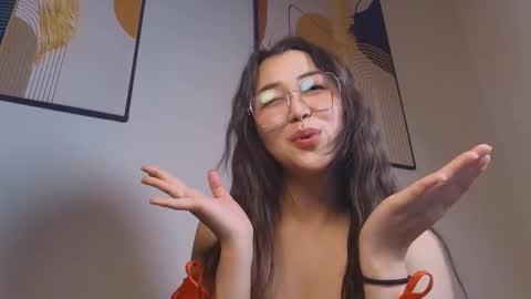 Kim online show from 05.27.26