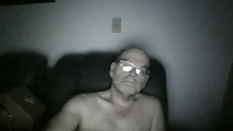 Snapshot of louism13 chatting on 12.02.24 louism13 online show from 12.02.24