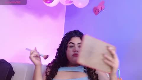 lourdes_moon22 online show from 12.04.25