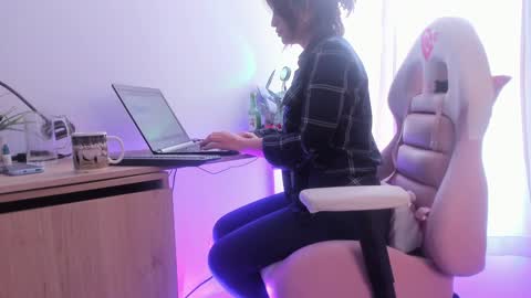 Snapshot of lourreinstounn chatting on 12.06.24 Lourrein Stoun   Independiente online show from 12.06.24