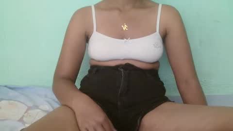 lovaelisa online show from 03.04.25