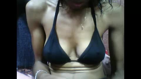 lovaelisa online show from 11.21.25