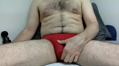 Snapshot of love_a_big_booty chatting on 10.01.25 love_a_big_booty online show from 10.01.25