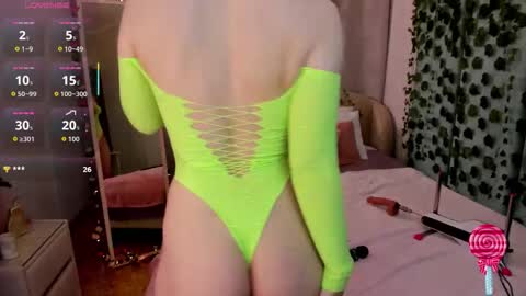 Lola online show from 09.20.25