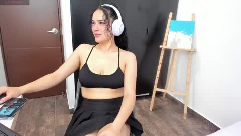 Kristen LoveBerry online show from 05.24.26