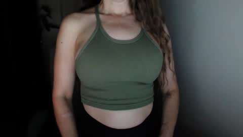 LoVe On  online show from 10.06.25