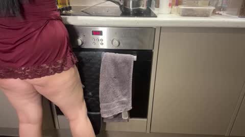 Snapshot of lovecelinexo chatting on 11.07.25 Celine online show from 11.07.25