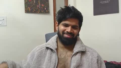 Snapshot of lovehairyindian chatting on 12.20.25 Indian hairy online show from 12.20.25