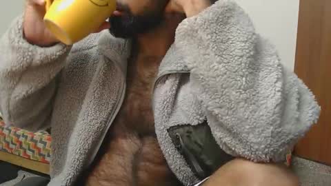 Snapshot of lovehairyindian chatting on 02.08.26 Indian hairy online show from 02.08.26
