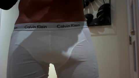 Snapshot of lovehairyone chatting on 01.13.25 lovehairyone online show from 01.13.25